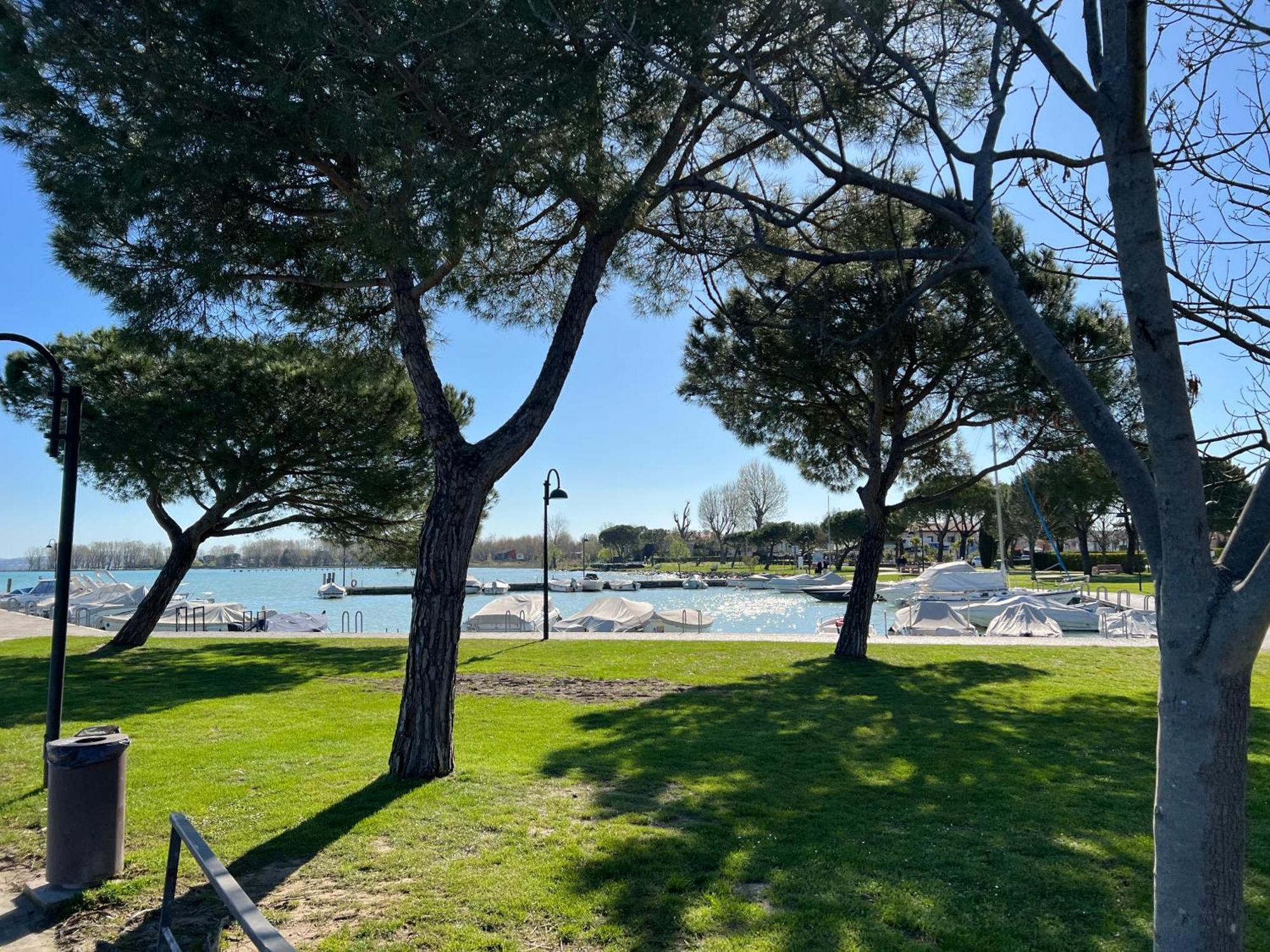La Vela Lejlighed Sirmione Eksteriør billede